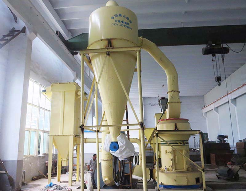 膨潤(rùn)土磨粉生產(chǎn)線(xiàn)