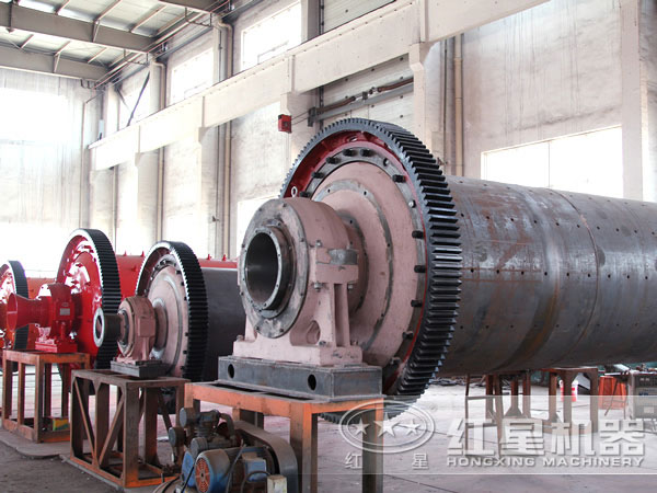 棒磨式制砂機生產(chǎn)車間 棒磨式制砂機生產(chǎn)車間