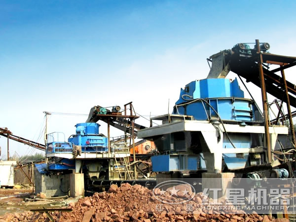 制砂機(jī)生產(chǎn)現(xiàn)場(chǎng) 制砂機(jī)生產(chǎn)現(xiàn)場(chǎng)