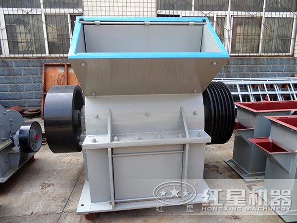 錘式破碎機(jī) 錘式破碎機(jī)