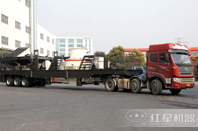 移動制砂機發(fā)貨現(xiàn)場 移動制砂機發(fā)貨現(xiàn)場