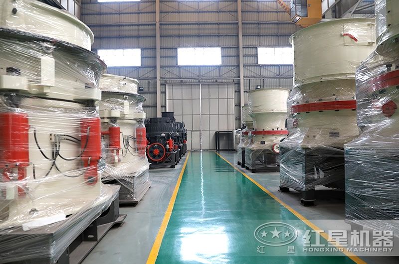 不同型號(hào)的圓錐破碎機(jī) 不同型號(hào)的圓錐破碎機(jī)