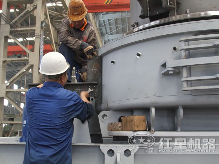 紅星環(huán)保制砂機(jī)結(jié)構(gòu)密封嚴(yán)謹(jǐn) 紅星環(huán)保制砂機(jī)結(jié)構(gòu)密封嚴(yán)謹(jǐn)
