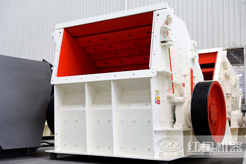 反擊式碎石機設備實拍 反擊式碎石機設備實拍