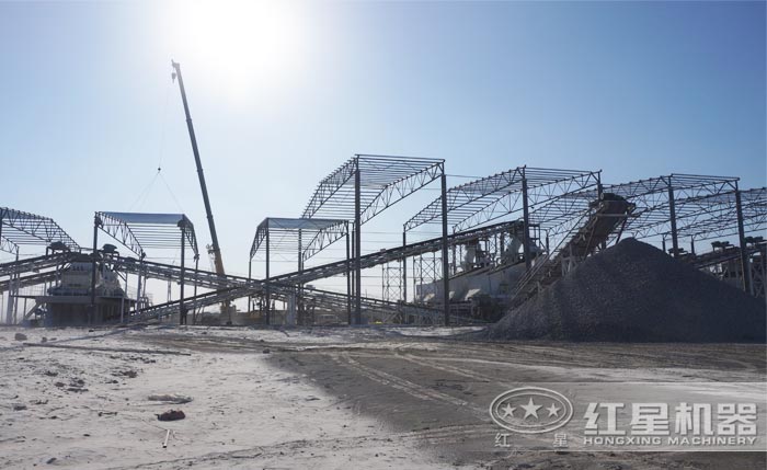 制砂現(xiàn)場實(shí)拍 制砂現(xiàn)場實(shí)拍