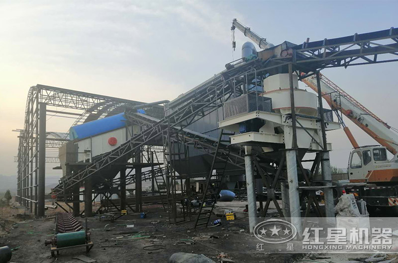 石頭碎沙生產現(xiàn)場 石頭碎沙生產現(xiàn)場