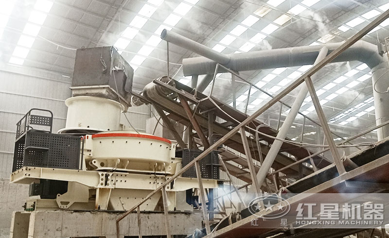 沖擊式制砂機(jī)安裝現(xiàn)場(chǎng) 沖擊式制砂機(jī)安裝現(xiàn)場(chǎng)