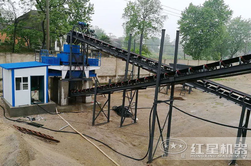 立式?jīng)_擊式破碎機(jī)現(xiàn)場實拍 立式?jīng)_擊式破碎機(jī)現(xiàn)場實拍