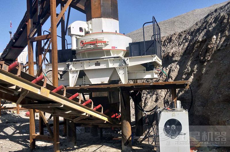 雙電機驅(qū)動VSI離心制砂機現(xiàn)場 雙電機驅(qū)動VSI離心制砂機現(xiàn)場