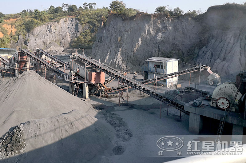 煤炭破碎機(jī)生產(chǎn)現(xiàn)場(chǎng) 煤炭破碎機(jī)生產(chǎn)現(xiàn)場(chǎng)