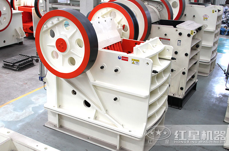 大型顎式破碎機 大型顎式破碎機