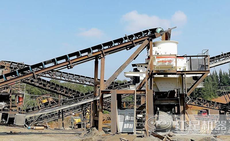 客戶來廠咨詢：想購買日產(chǎn)1000噸的制砂機(jī)，有推薦的型號嗎？