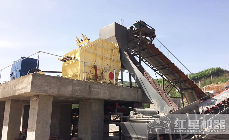 想買一臺(tái)破碎礦石的1315反擊破，多少錢？廠家給送貨嗎？