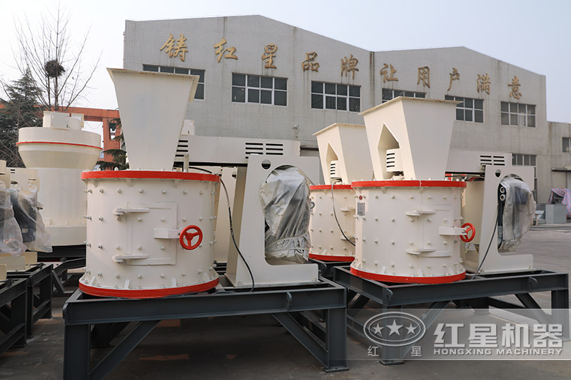 每小時(shí)10噸復(fù)合破碎機(jī)價(jià)格便宜，小型生產(chǎn)線(xiàn)必備