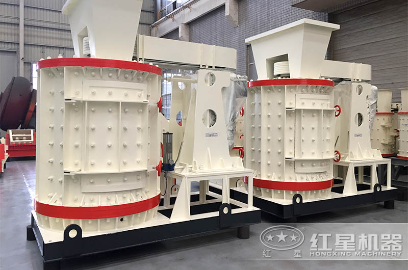 立式破碎機(jī)實(shí)拍圖 立式破碎機(jī)實(shí)拍圖