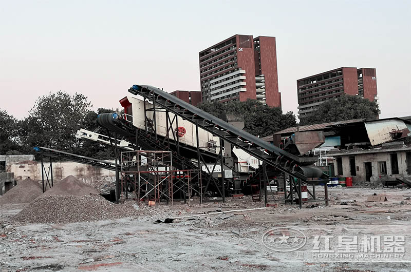 移動制砂現(xiàn)場 移動制砂現(xiàn)場