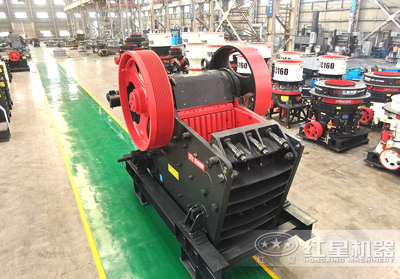 混凝土石料的規(guī)格有哪些？用什么混凝土石料粉碎機(jī)好